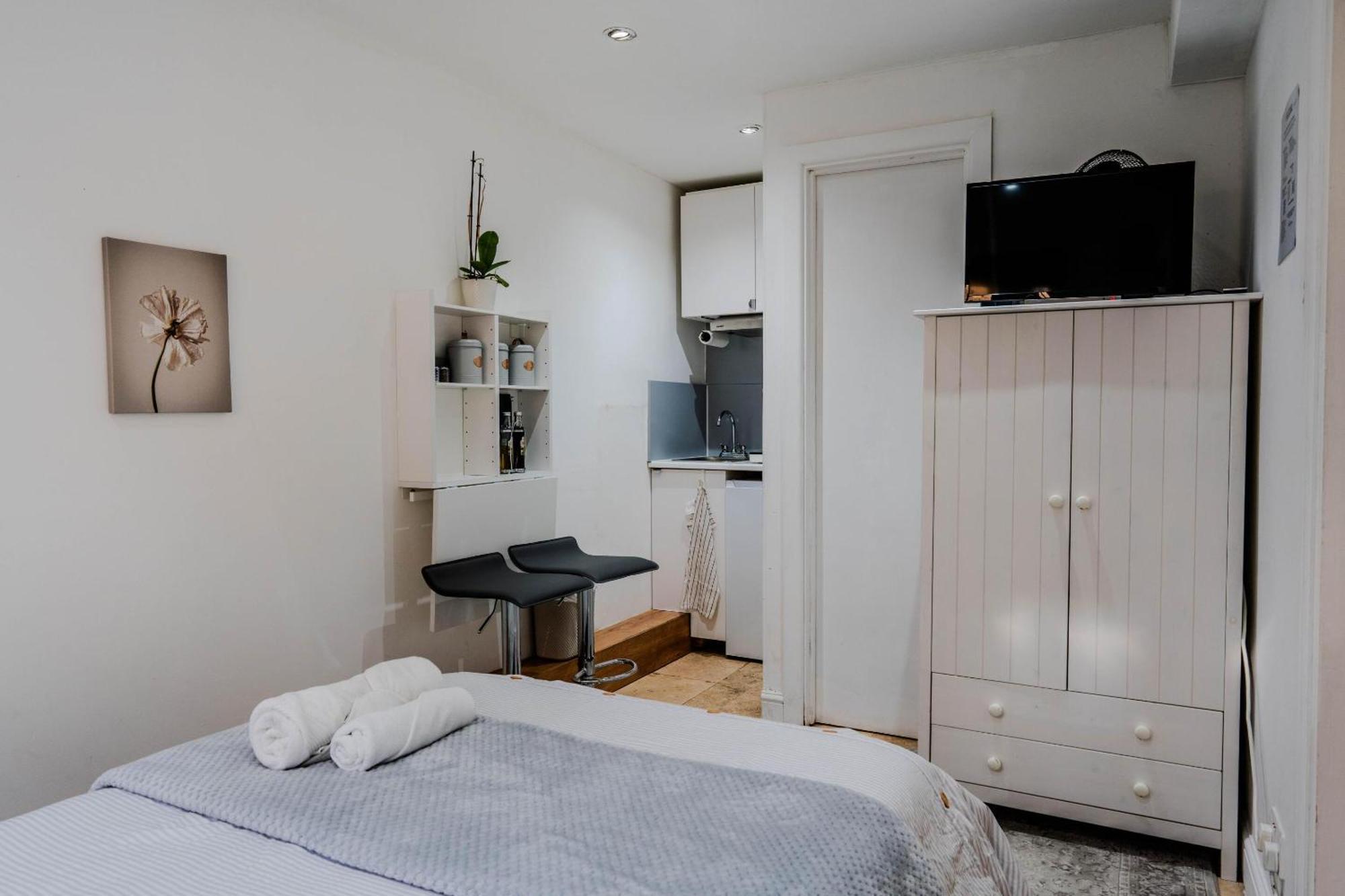 Stunning Angel Studio